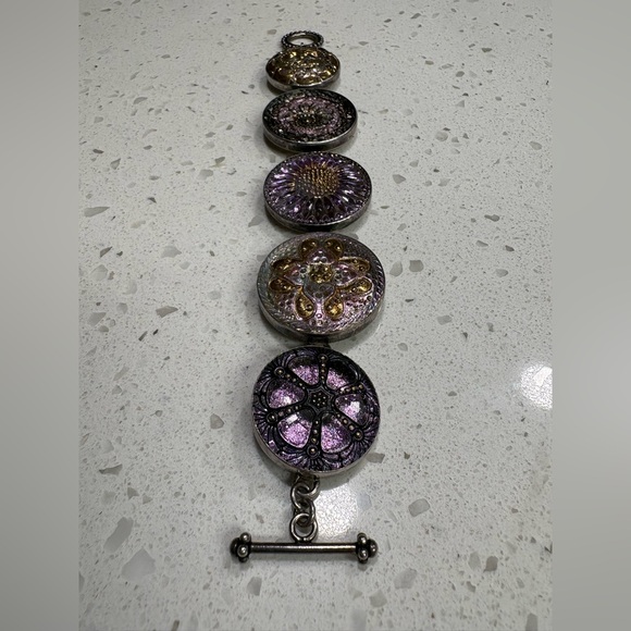 Stunning Vintage German Sterling Silver and Glass Button Bracelet - Picture 4 of 10